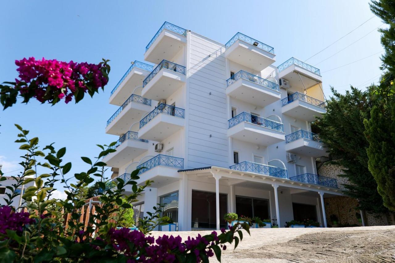 Miracle Apartments Saranda Екстериор снимка