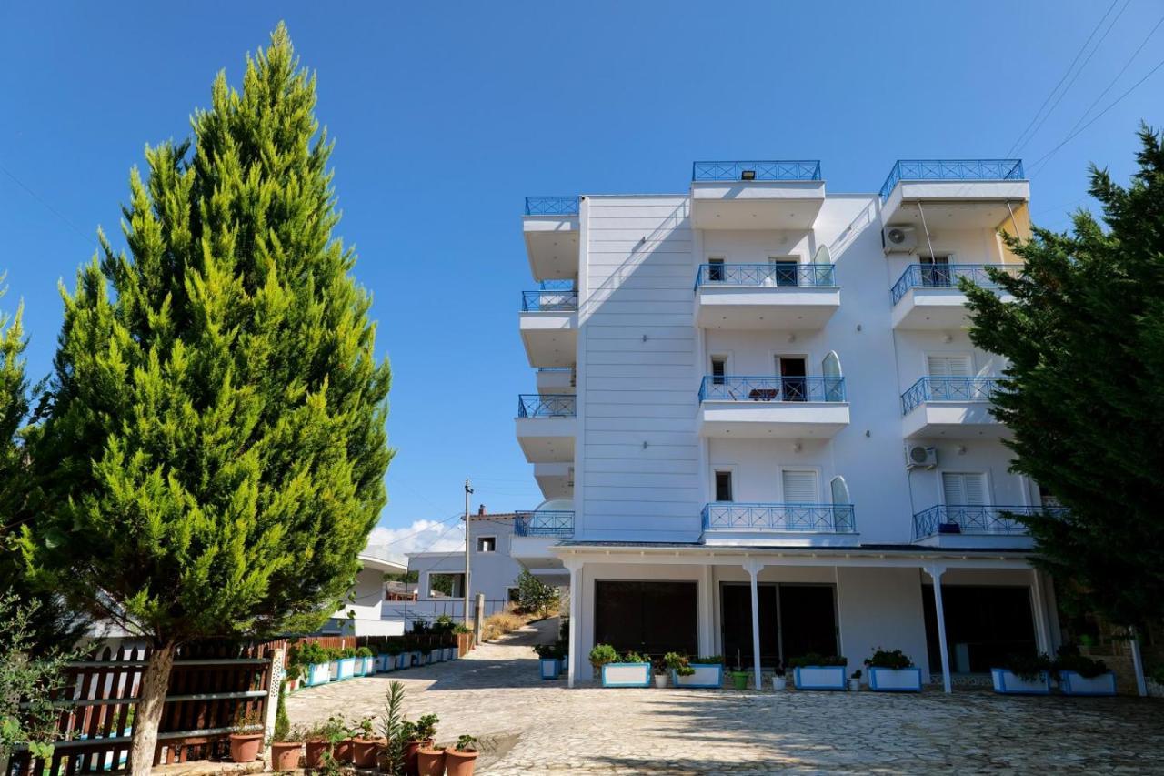 Miracle Apartments Saranda Екстериор снимка