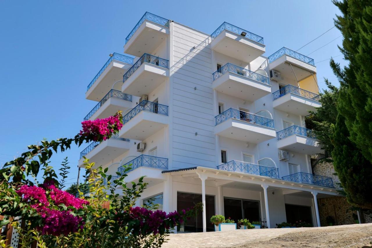 Miracle Apartments Saranda Екстериор снимка