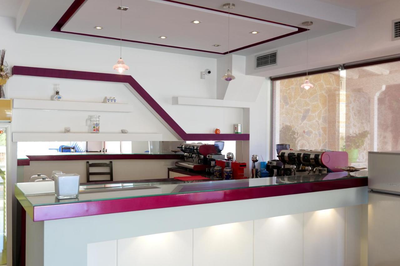 Miracle Apartments Saranda Екстериор снимка